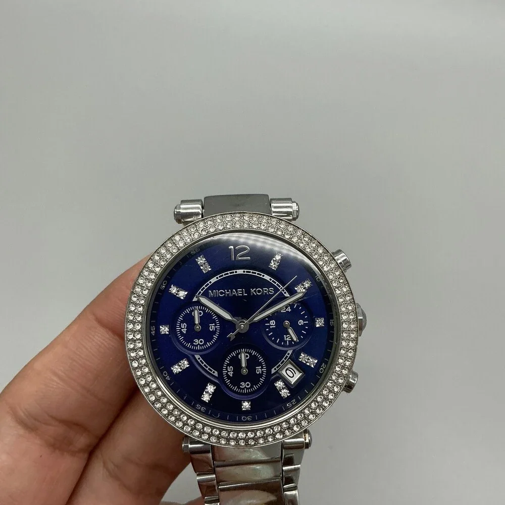 Michael Kors MK-6117 Womens Watch 39mm Silver Tone Chronograph Date New Batt 6